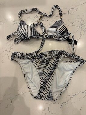 ViX Paula Hermanny Triangle Bikini Set Black White Stripe Gold Beads M/S